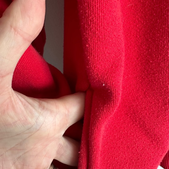 Vintage collared zipper sweatshirt with pockets!!!!!!
Whistler BC- medium - Picture 4 of 8